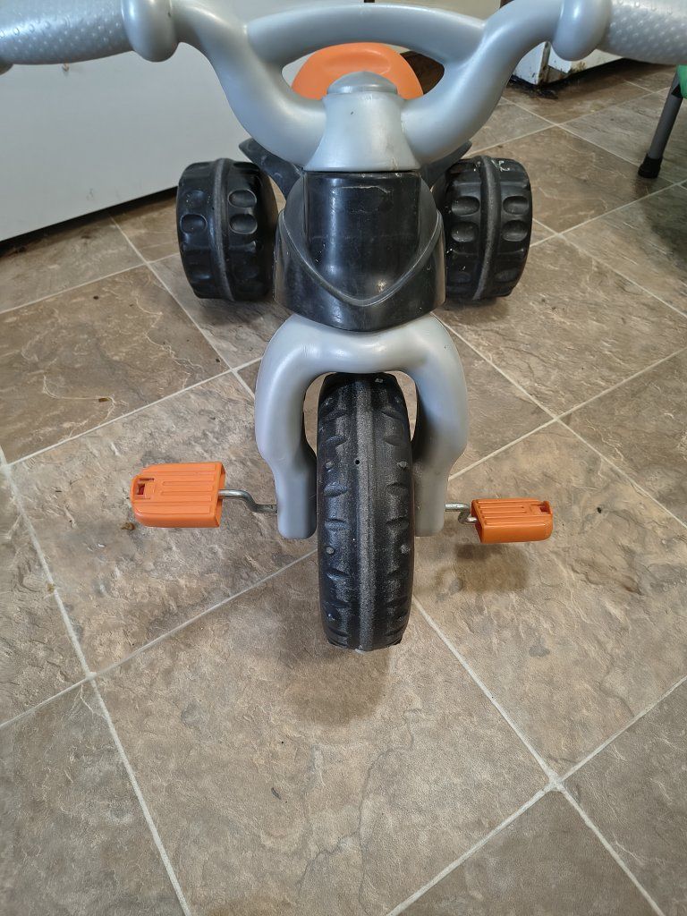 Tricycle