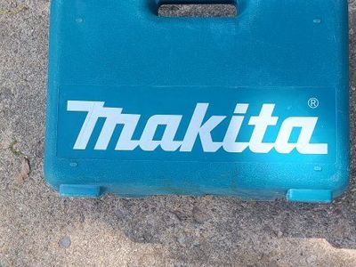 makita grinder