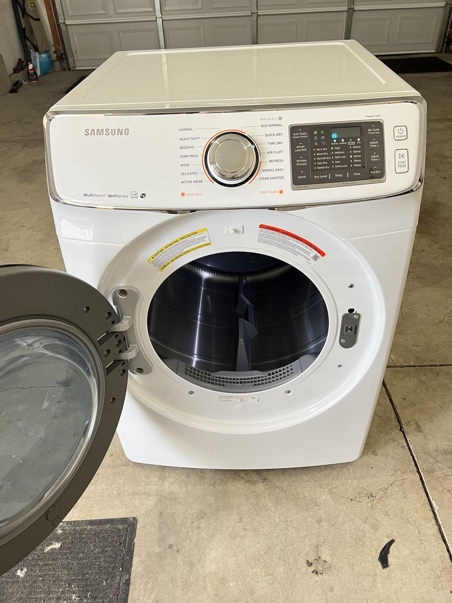 Samsung DV45K6500EV/A3 is a 7.5 cu. ft. electric