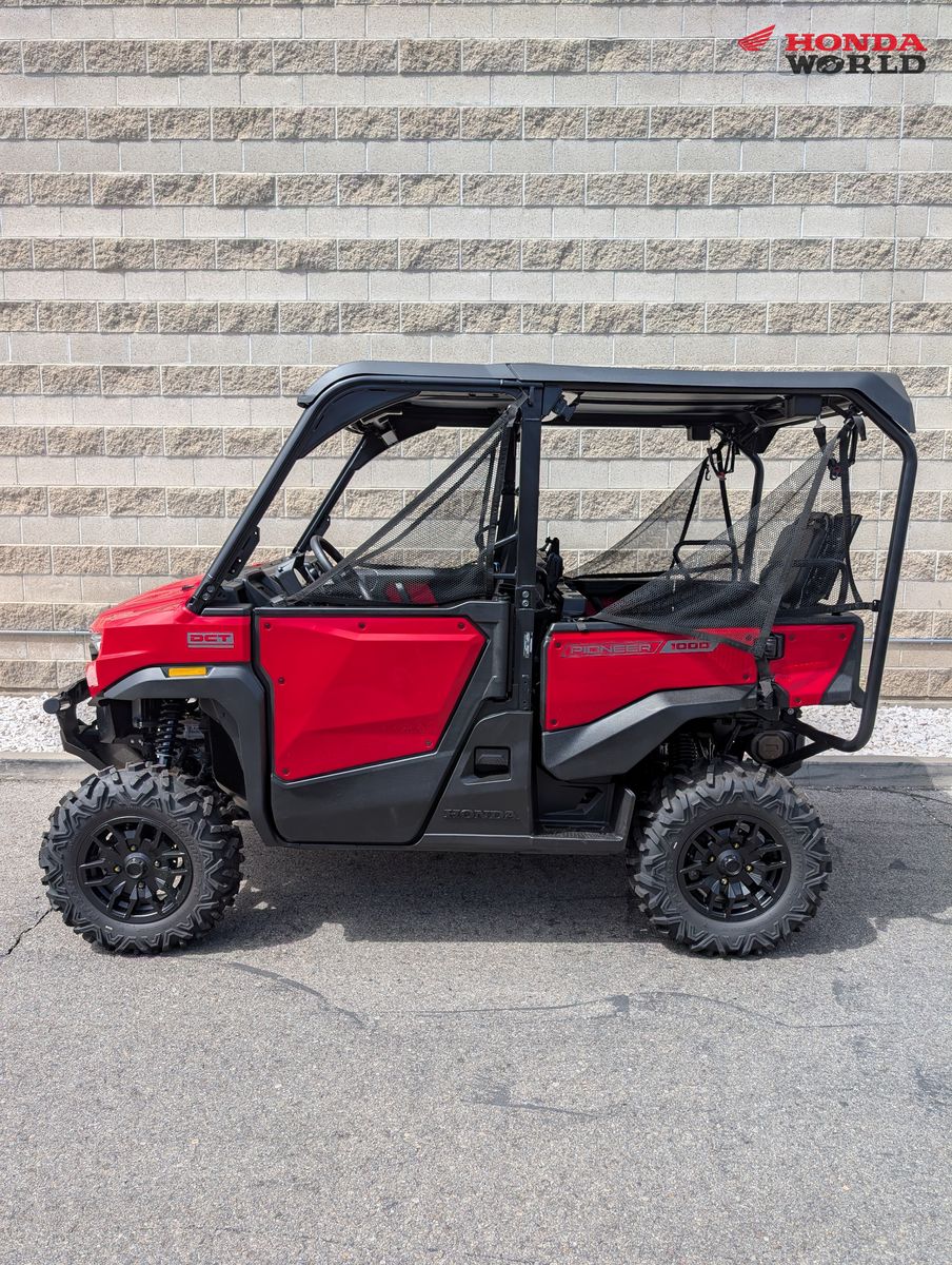 2026 Honda Pioneer 1000-5 Deluxe