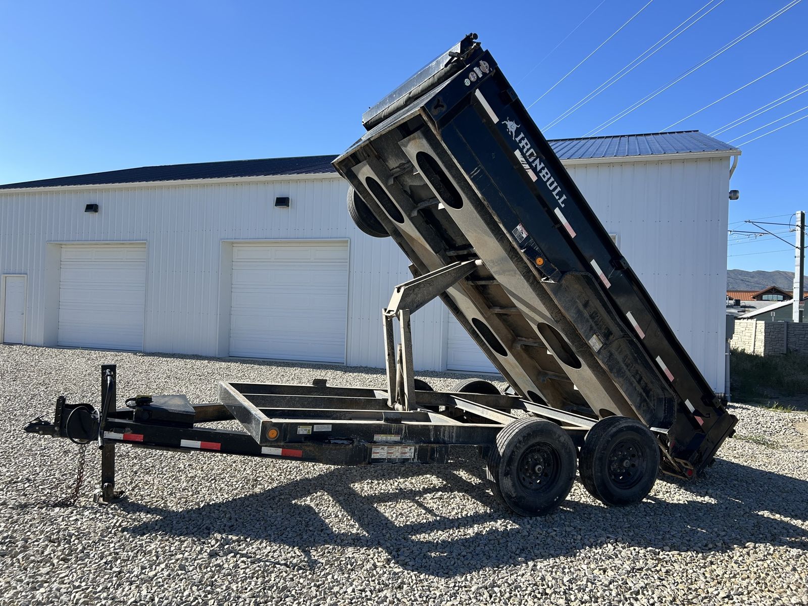 $90 dump trailer 2’ or $110 dump trailer 4’ sidewall