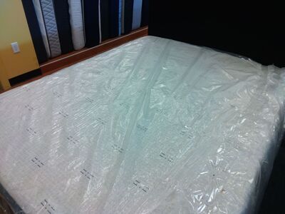 Great Deals On High Quality CLEARANCE Mattresses