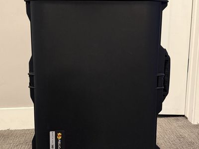 New Pelican Air 1615 Suitcase with foam insert