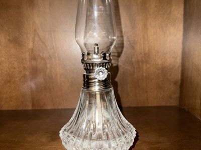 Gorgeous Crystal Oil Lamp
