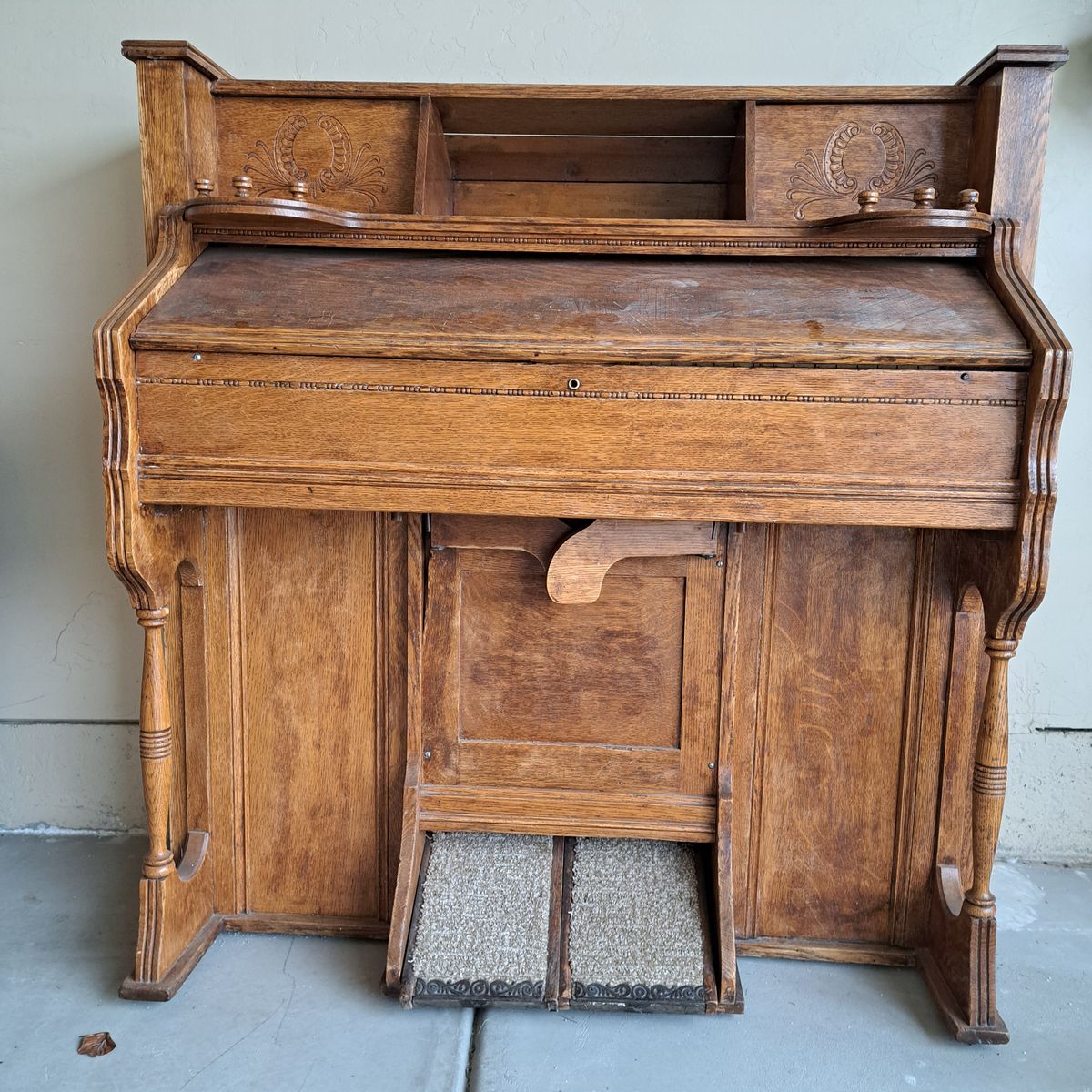 Etsey antique pump organ