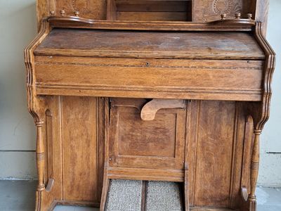Etsey antique pump organ