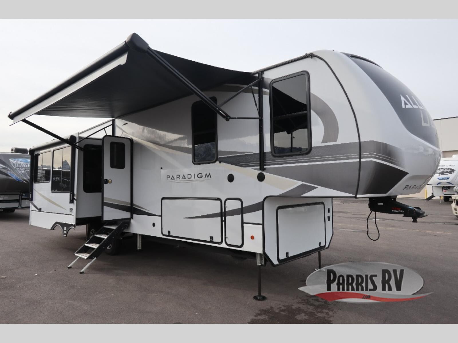 Used 2024 Alliance RV Paradigm 340RL