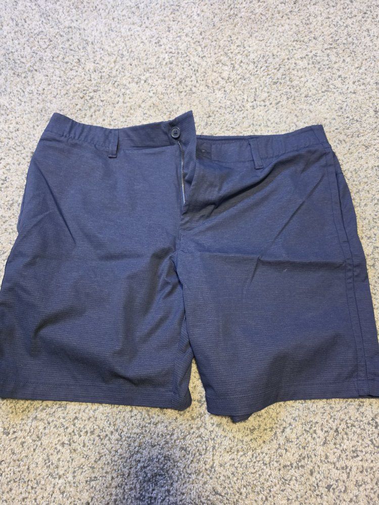 Under Armour Men's Size 40 Blue Performance Golf Shorts