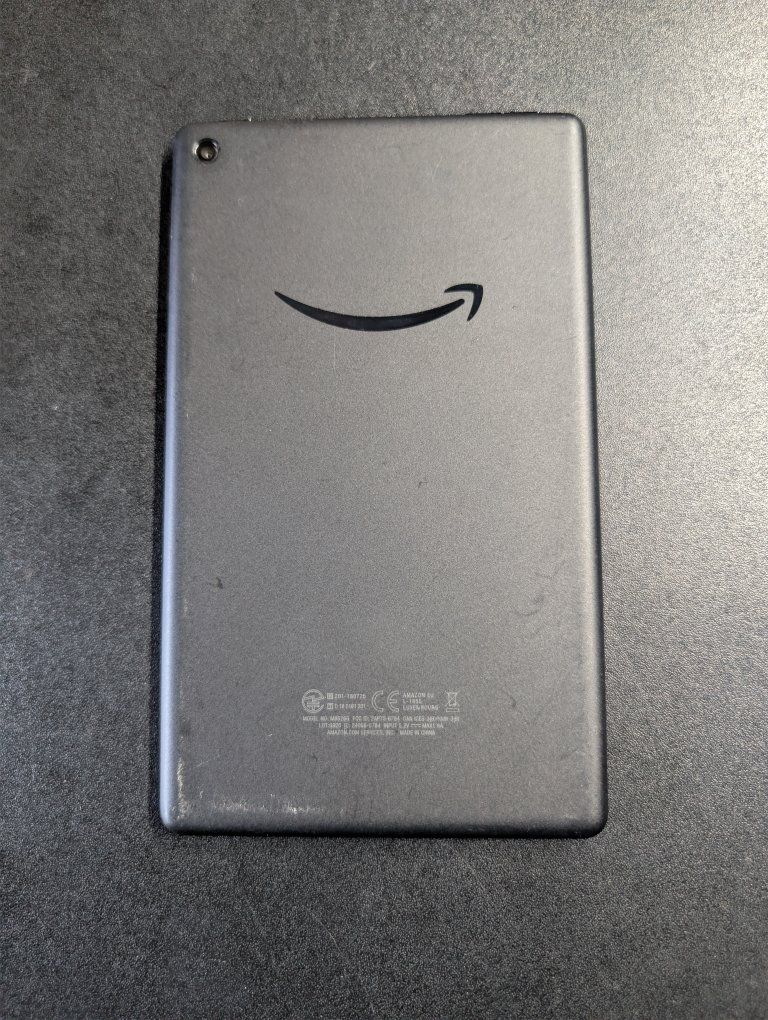 Amazon Fire 7 Tablet (9th Gen) 16GB Black - BROKEN