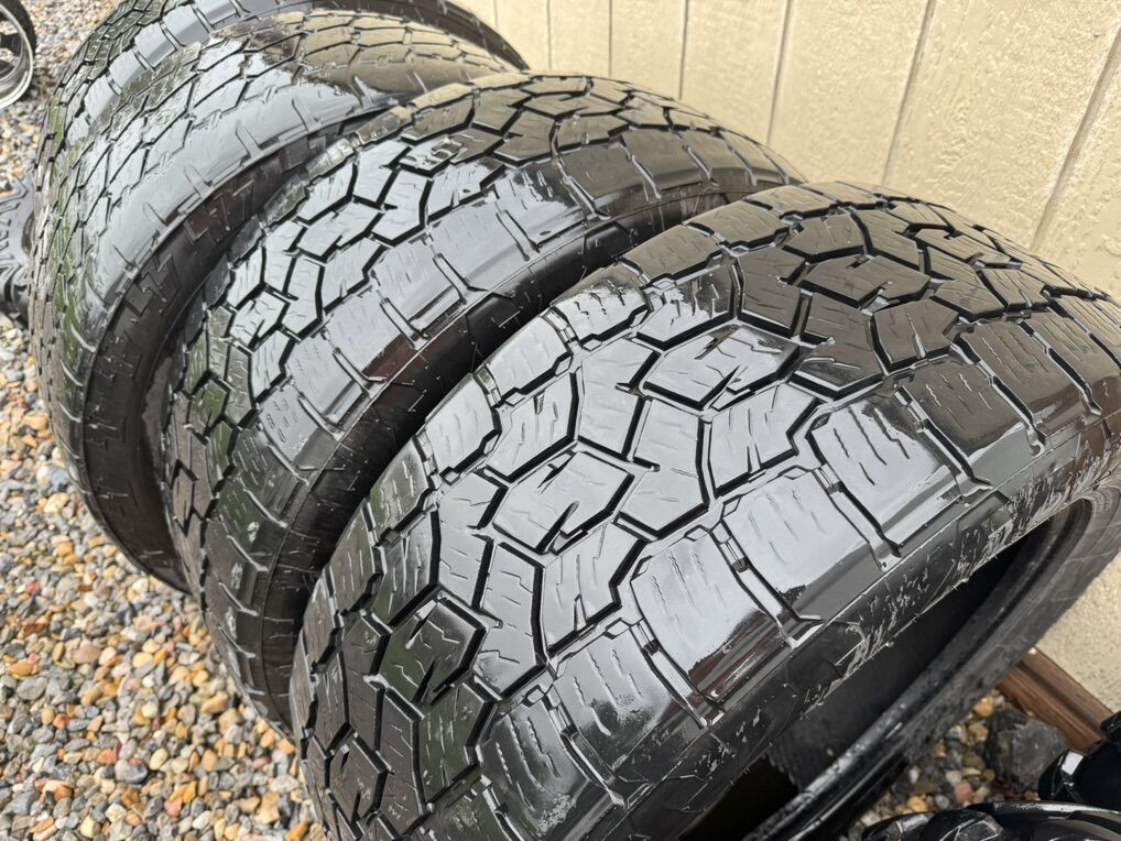 4 Used Tires P285/55R20