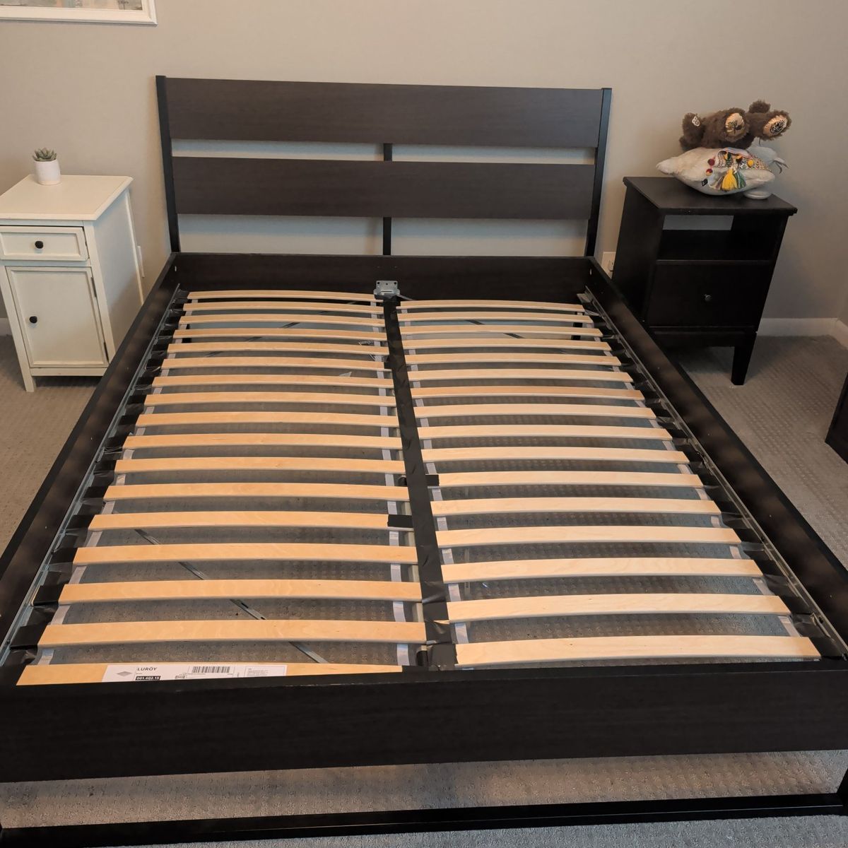 queen size bed frame