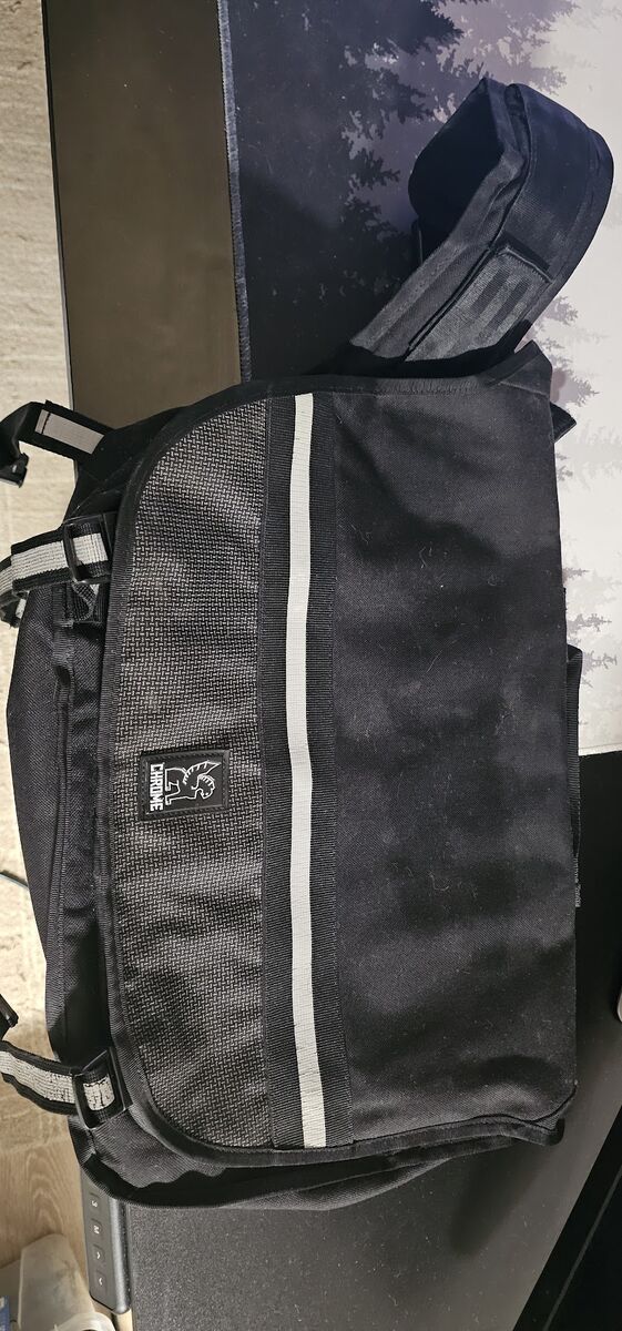 Chrome messenger bag
