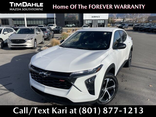 2024 Chevrolet Trax RS