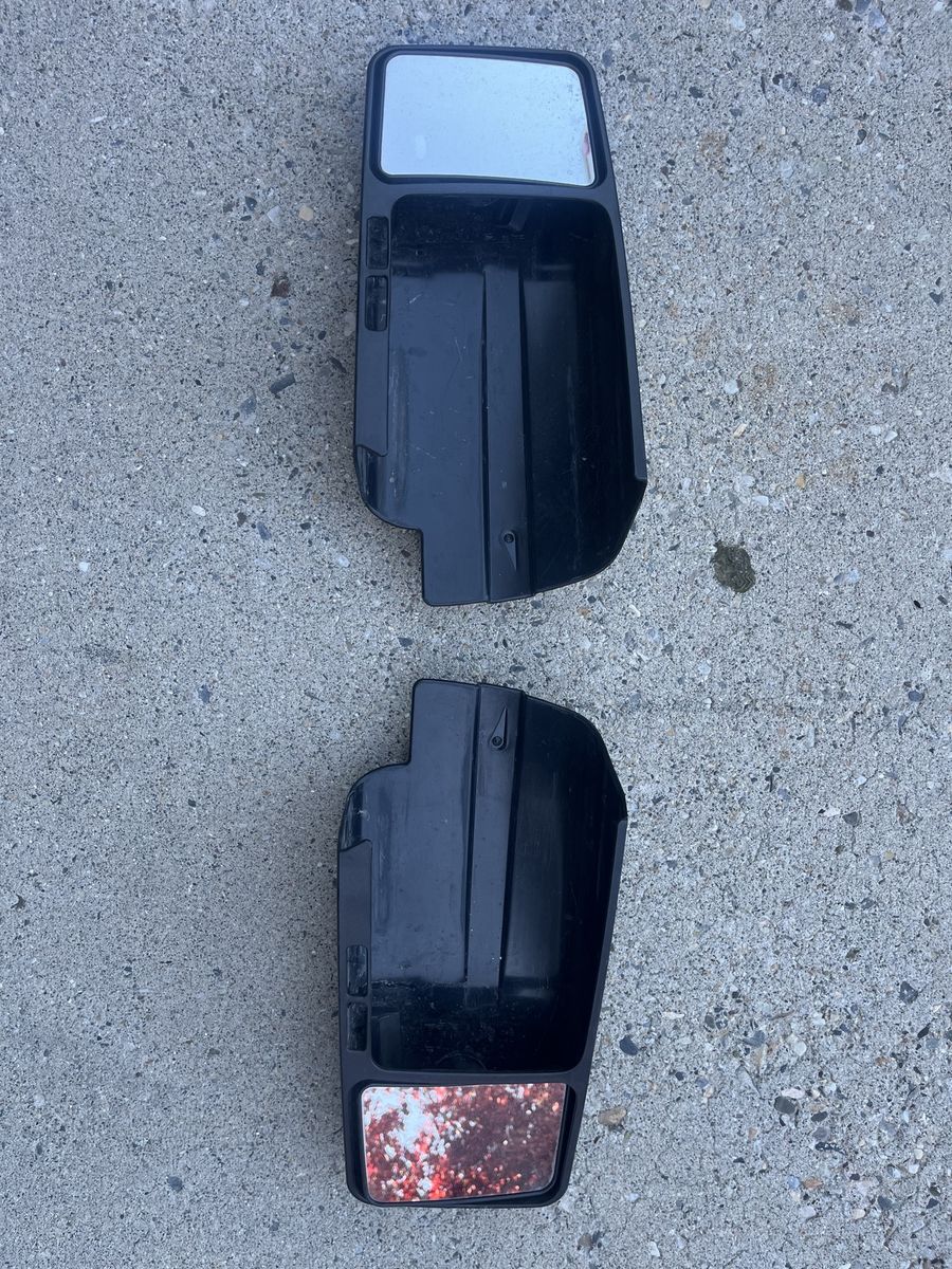 Black clip on tow Mirrors - Pair