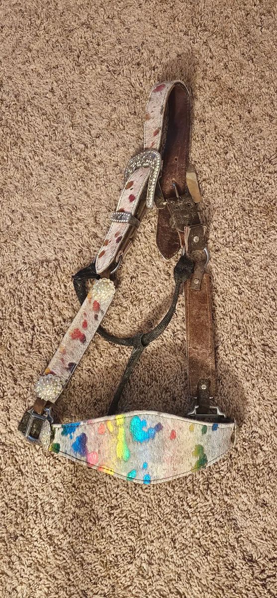 Bronc halter