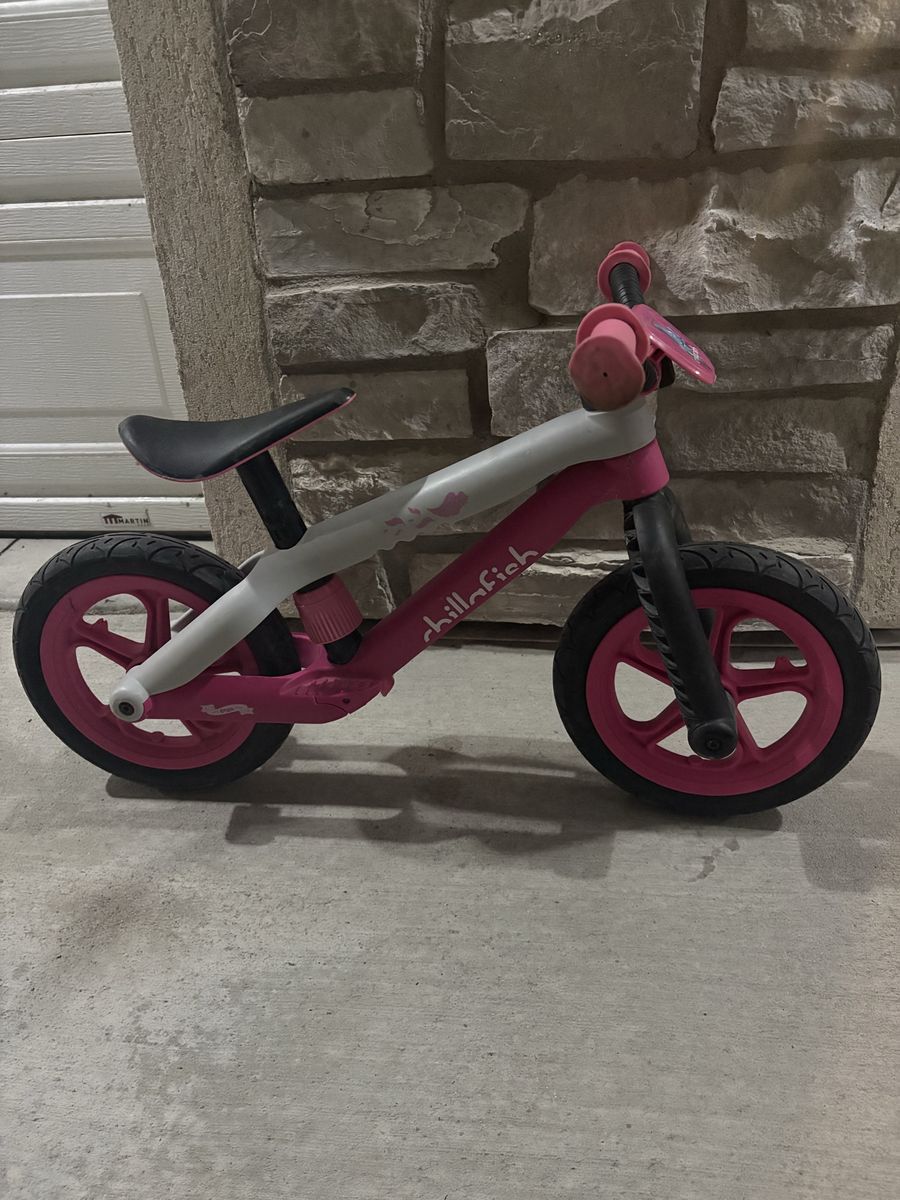 Chillafish balance bike Pink