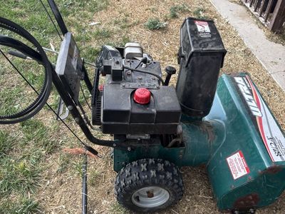 Murray ultra dual stage 24 inch snowblower
