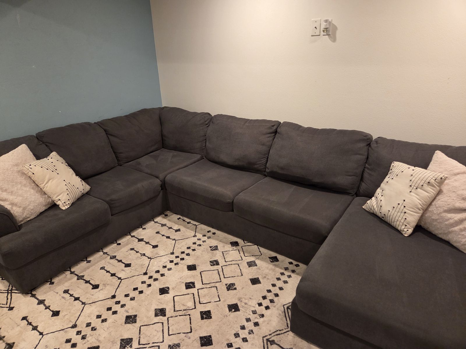 Sectional 850 or best offer