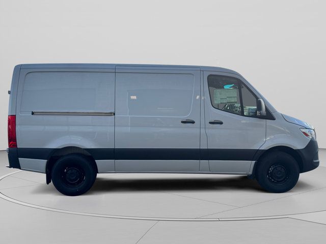 Main image 6