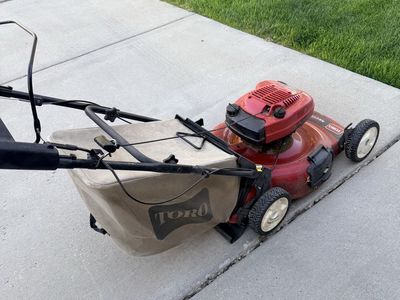 Toro Recycler 22" Personal Pace Self-Propelled Gas Lawn Mower with Bagger