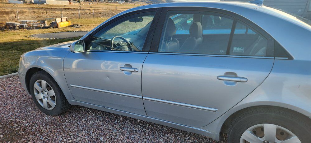 2010 HYUNDAI SONATA GLS