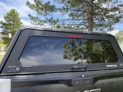 SmartCap EVOa Adventure Truck Cap for GMC Sierra 1500 (2019-2024), Matte Black, Stainless Steel for 5’8” bed