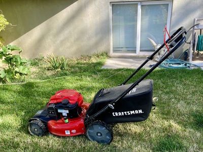 Self-Propelled Craftsman lawnmower