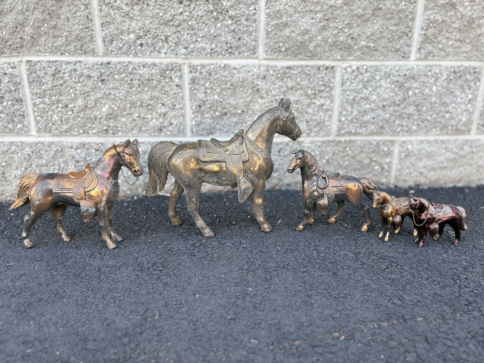 Beautiful antique brass / copper cast metal decorative horses early 1900’s made in USA Vintage Equestrian