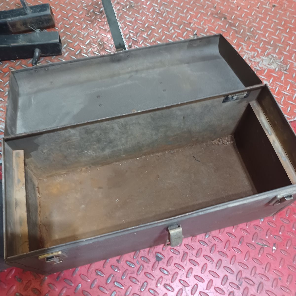 Main image 8