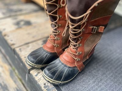 Sorel Joan of Arctic Boots Women's Size 9 Brown Waterproof Lace-Up Winter Snow Boots