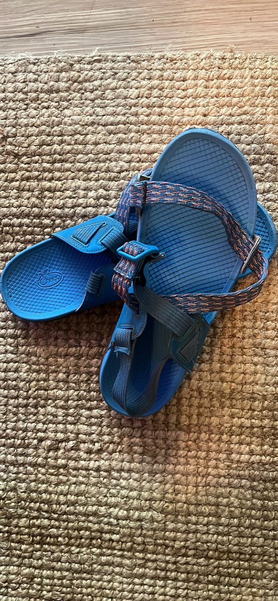 Women’s 11 Chaco Adjustable Strap Classic Sandal