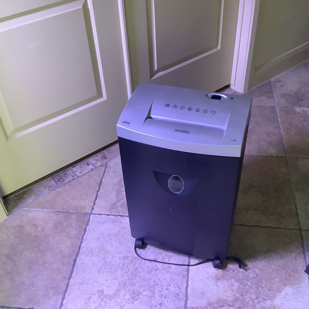 Ativa HEAVY DUTY PAPER SHREADER