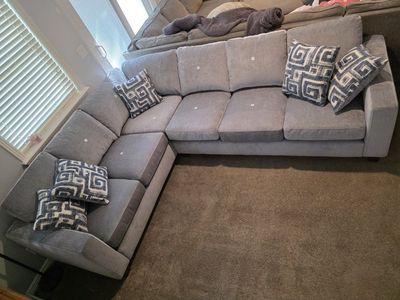 Member‘s Mark Livingston 2-Piece Sectional Color:A