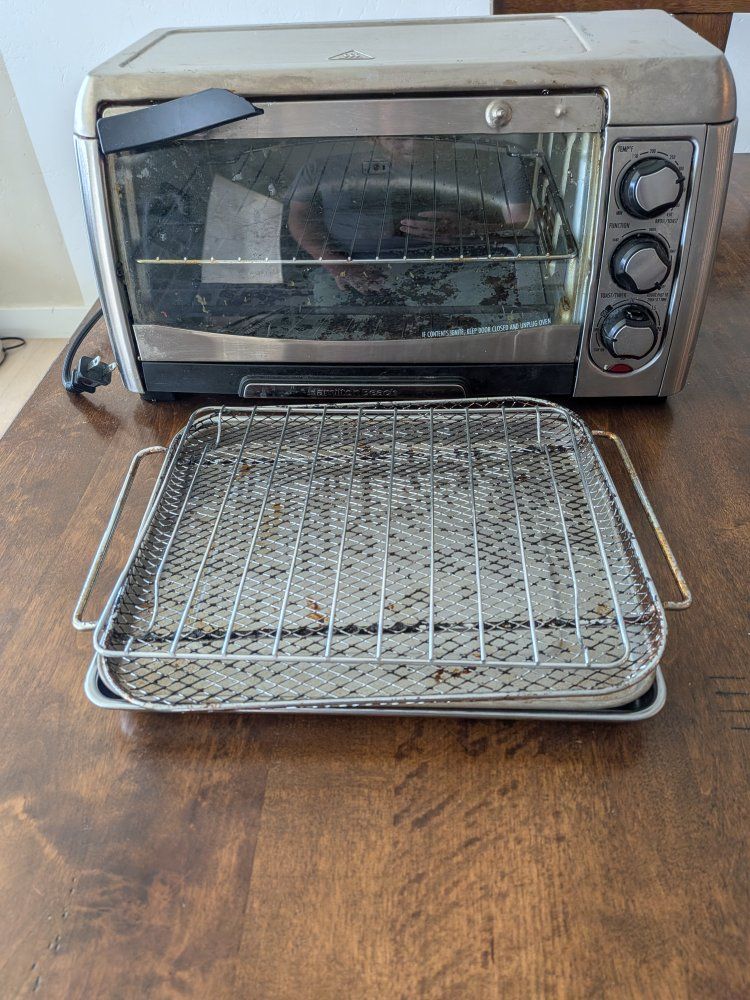 Hamilton Beach Stainless Steel Toaster Oven with Air Fryer Basket, Used