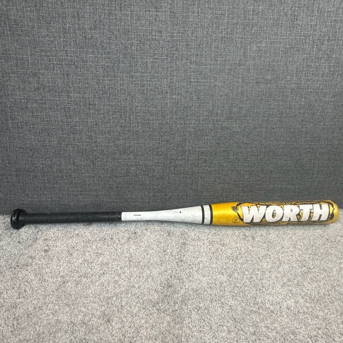 Worth Insanity Fast Pitch Softball Bat 30" 20oz