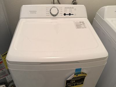 Insignia washer and dryer