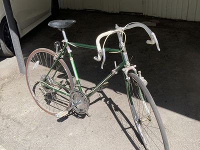 Vintage 1972 Murray 10-Speed Road Bike - Green