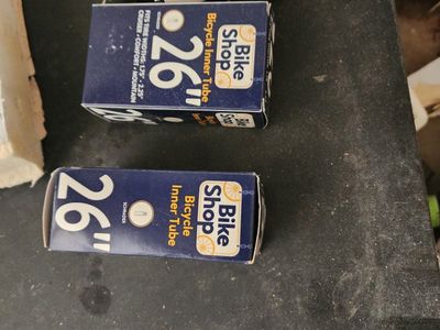 Bike Shop 26 Inch Bicycle Inner Tubes Schrader Valve - 3 Pack
