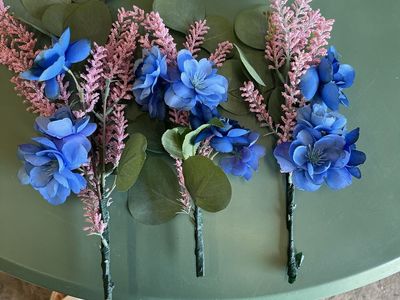 Faux flower bundles