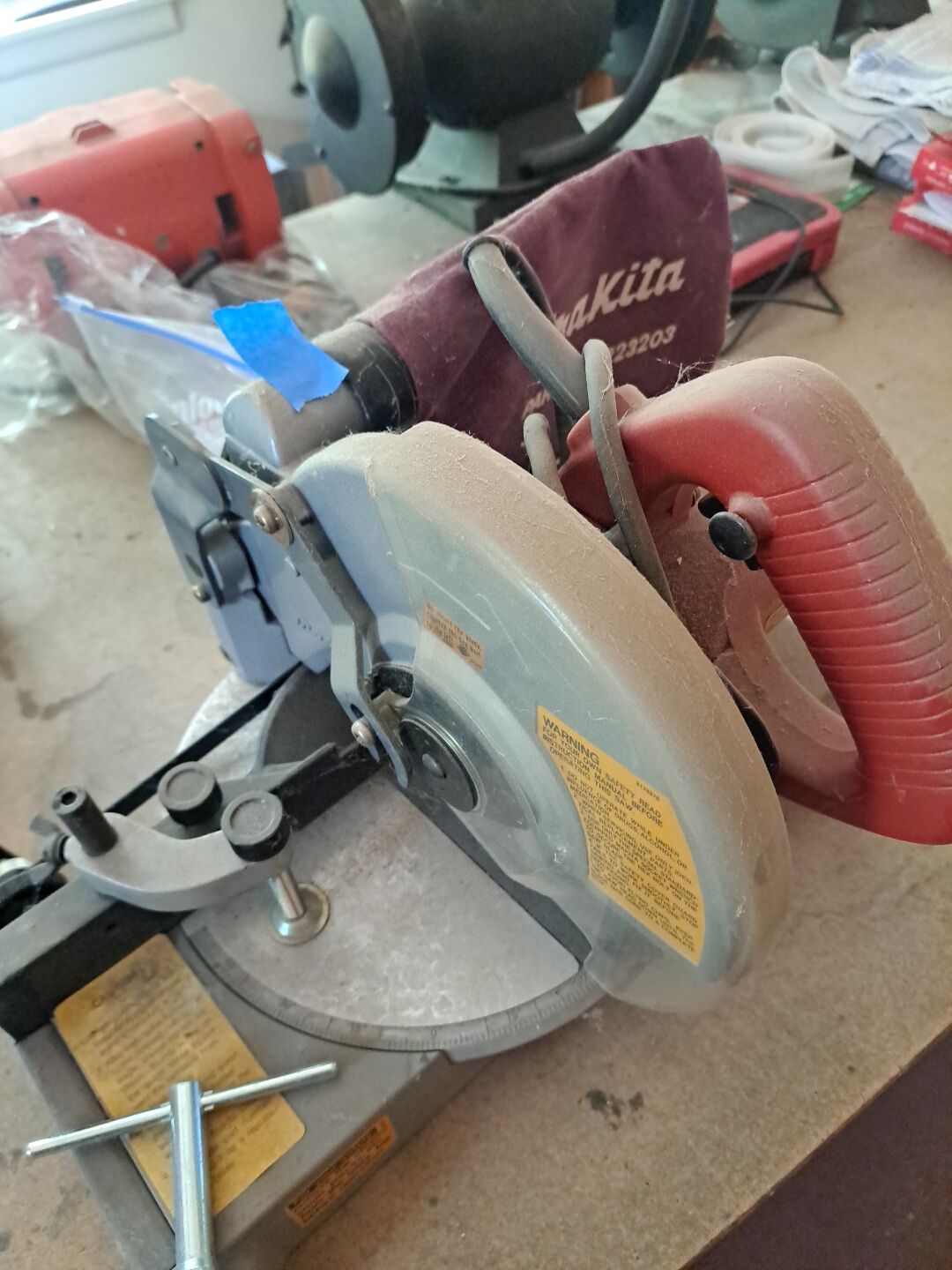 Makita 8.25" Miter Saw