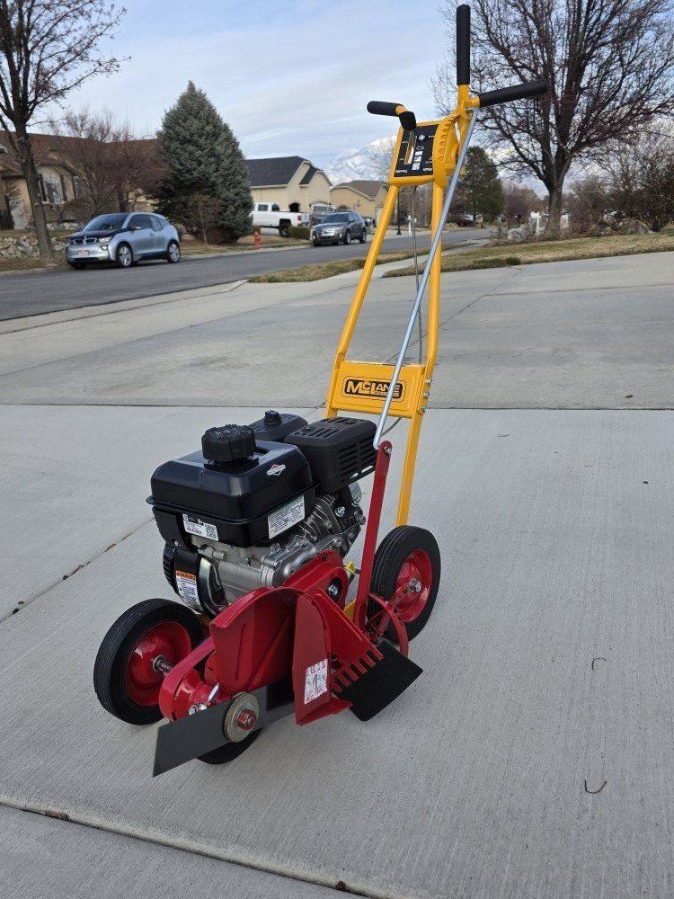 McLane 5.5 ft lb walk behind edger