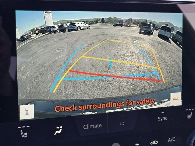 Main image 6