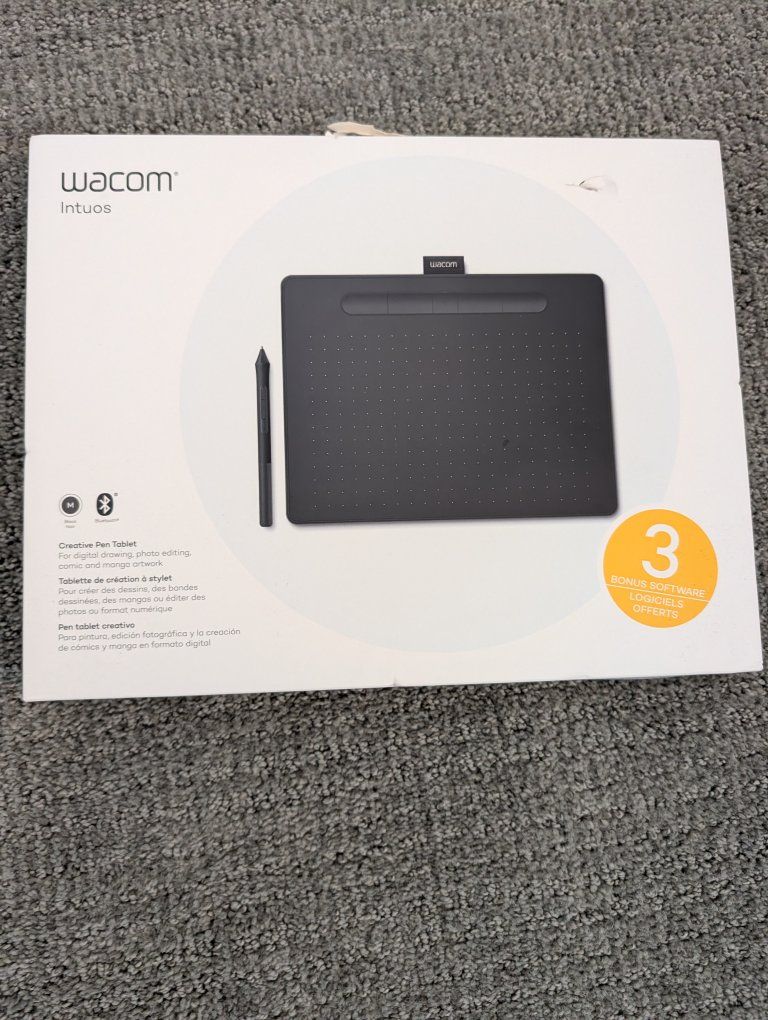 Wacom Intuos Creative Pen Tablet with Bluetooth - Medium