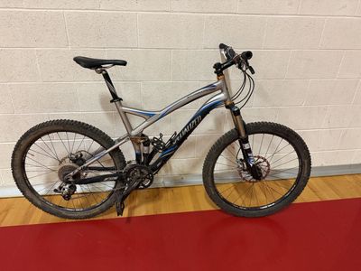 2008 Specialized Stumpjumper Mountain Bike
