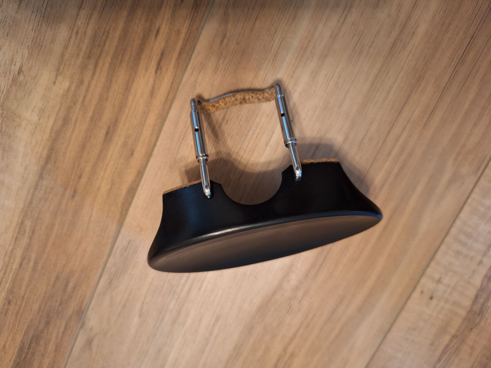 Ebony 4/4 Violin Chinrest Standard Bracket