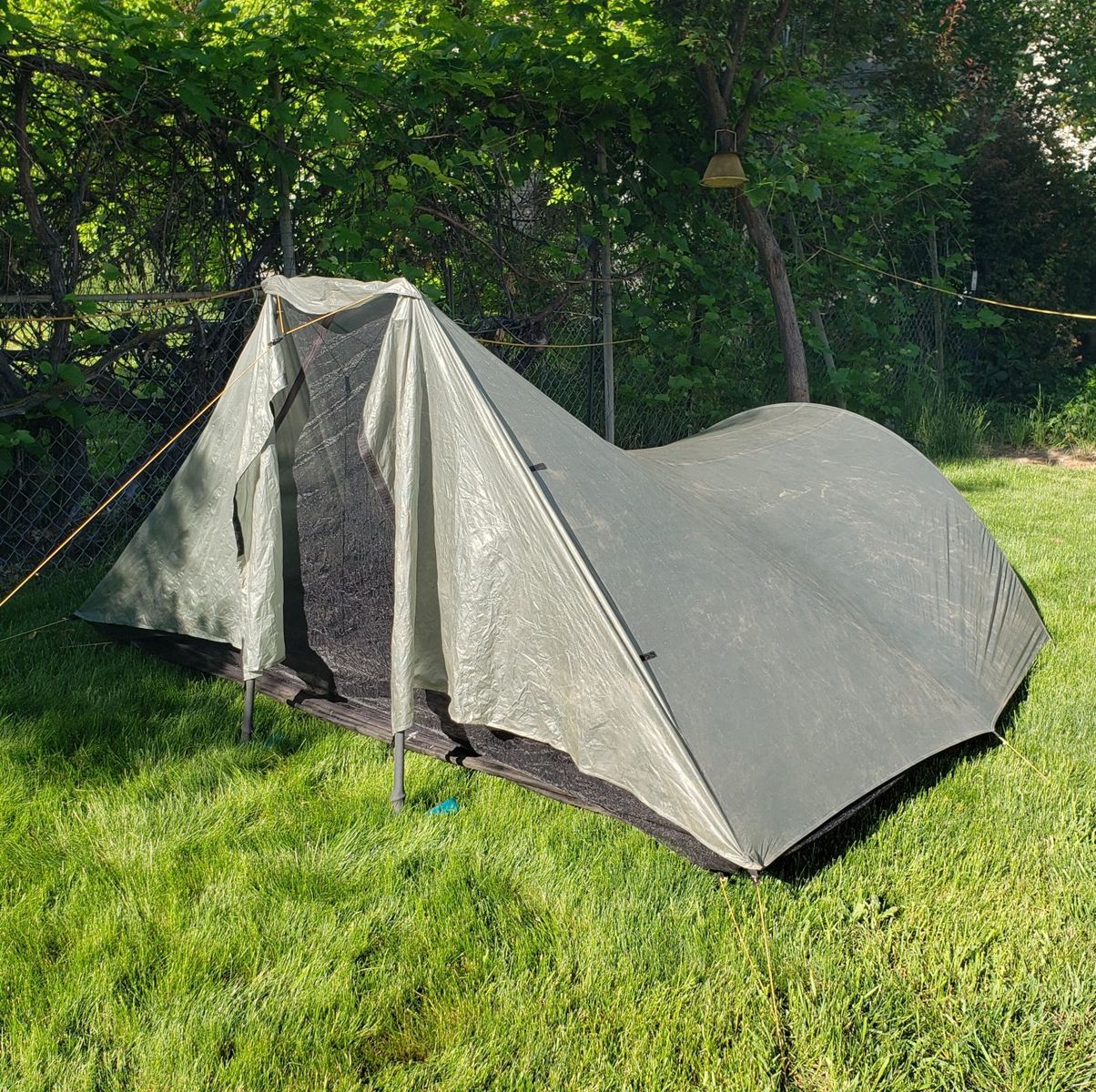 Tarptent Squall 2 *Trekking Poles NOT included*