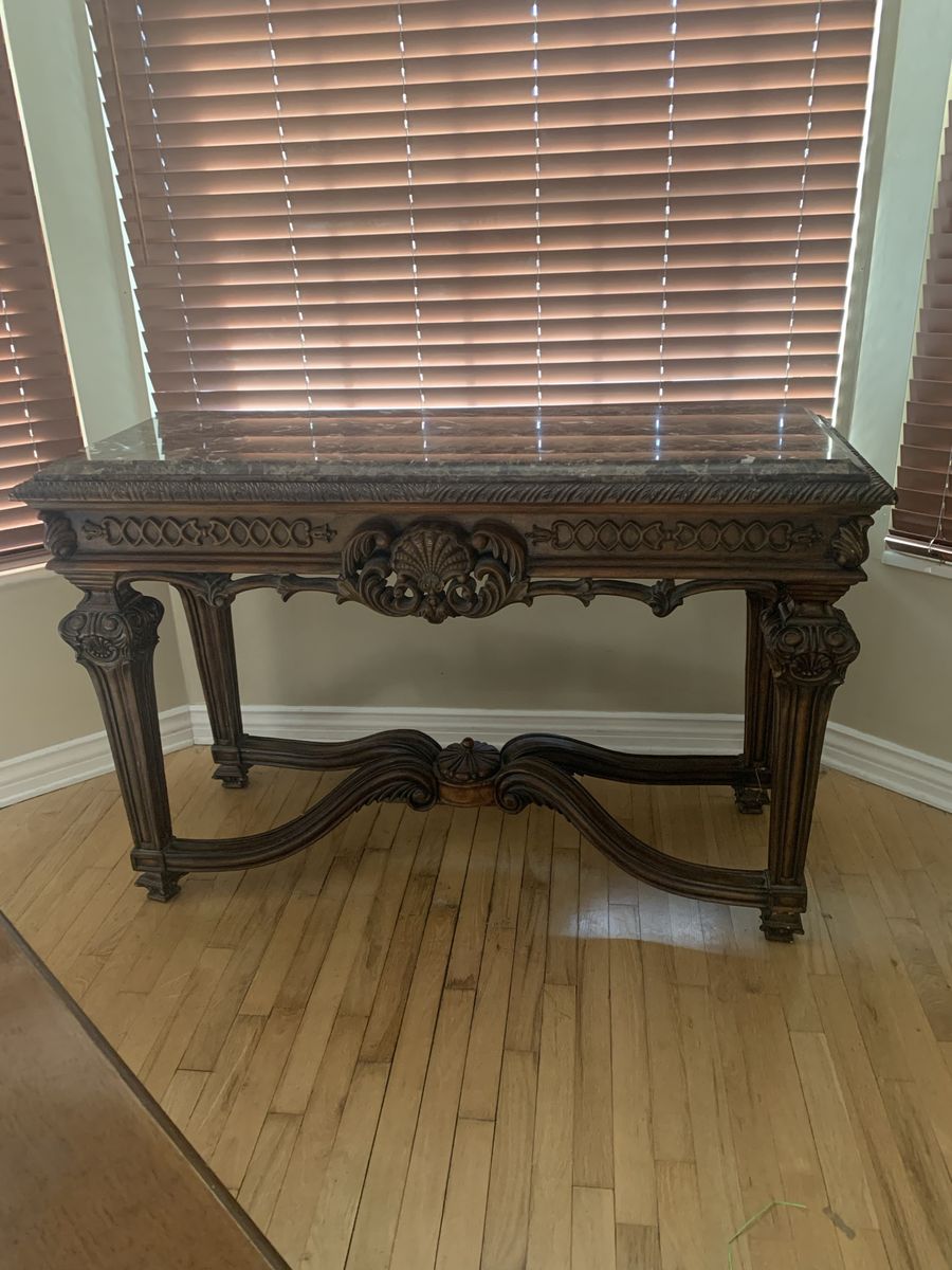 Sofa/Console Table And Matching End Tables