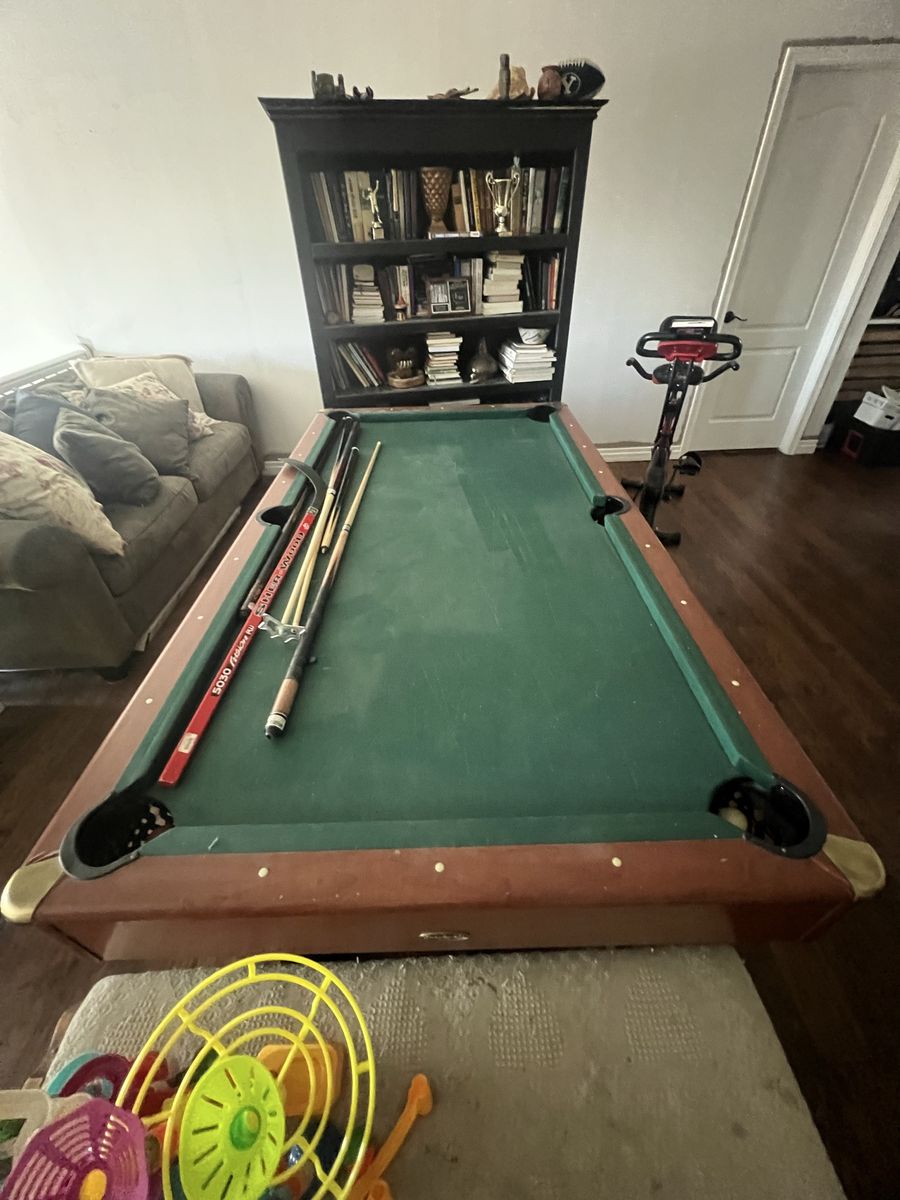 Used Pool Table with Green Felt and Wooden Frame - Includes Cues and Accessories