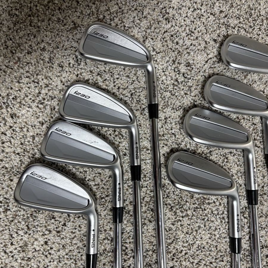 PING i230 Iron Set (8 clubs) - Used Golf Club Set