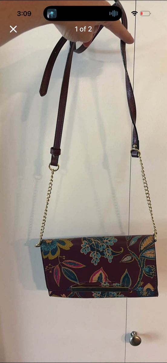 Floral Print Crossbody Bag with Chain Strap Details